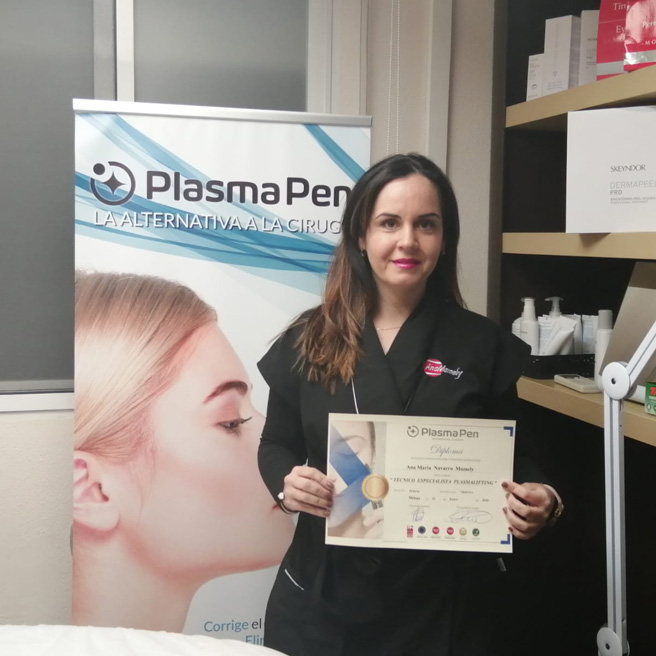 Ana María Navarro : Técnico Especializado en PlasmaPen